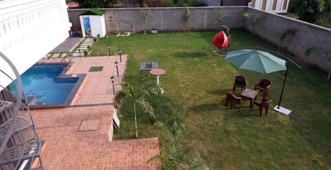 Greystone Villa, Swiming Pool , Bbq , Big Garden, Pool Table, Party Speaker, Bathtub, Kitchen, 15Mins To Golden Temple アムリトサル エクステリア 写真